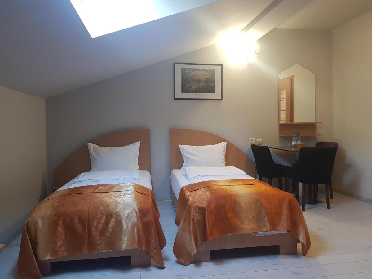 Pensiunea Paloma 3 Stele Guest house Brasov